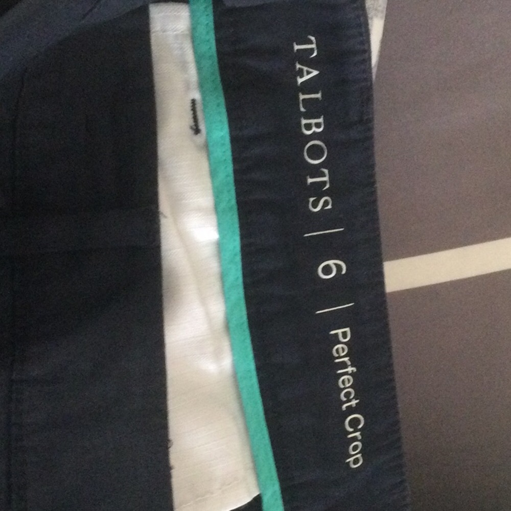 Talbots Crops - Picture 2 of 6